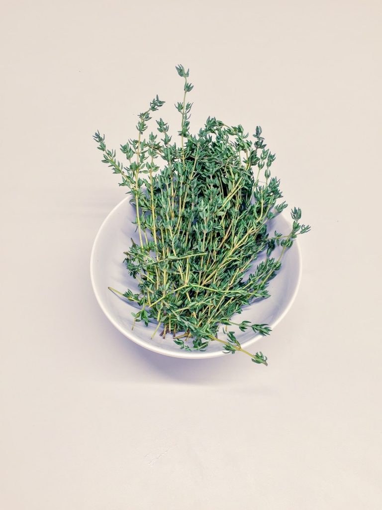 spa water ingredient thyme