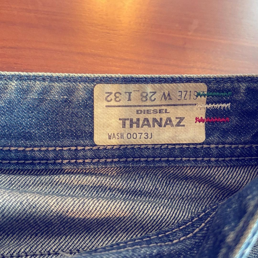 thanaz 0073J diesle denim label