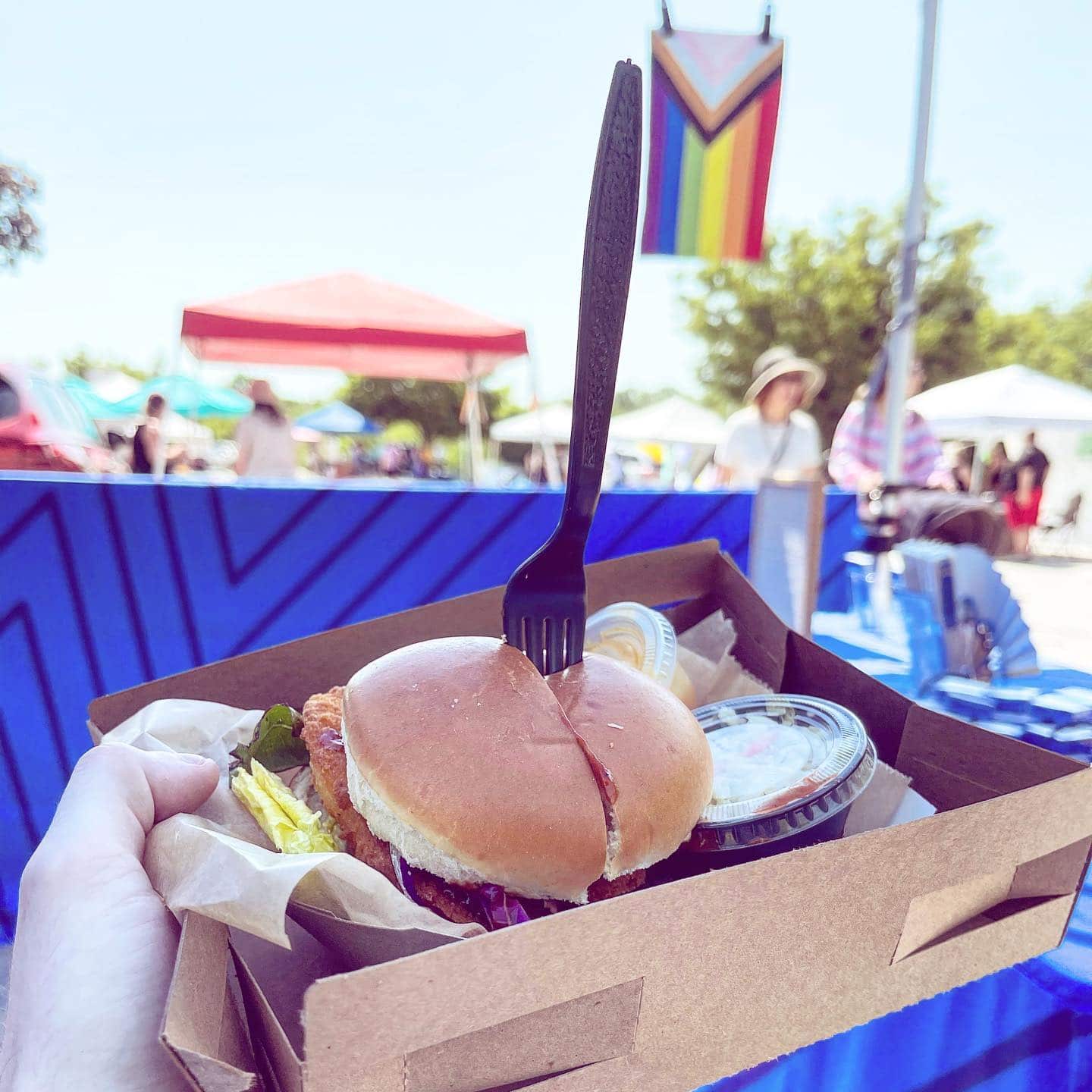 Crispy Chicken Sandwich from Capt’n Stinkies